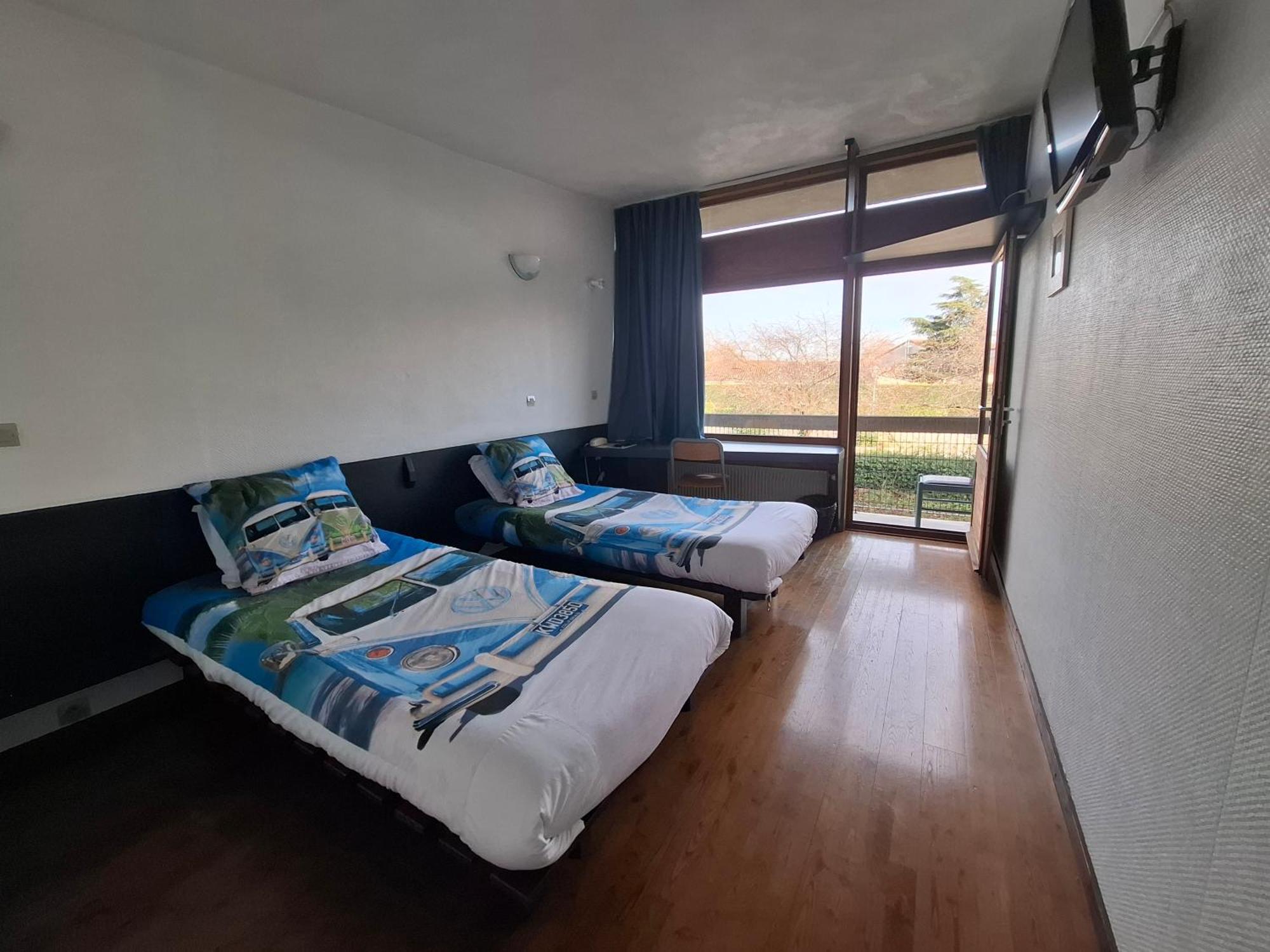 Hotel Restaurant Cirius Montrond-les-Bains Zewnętrze zdjęcie