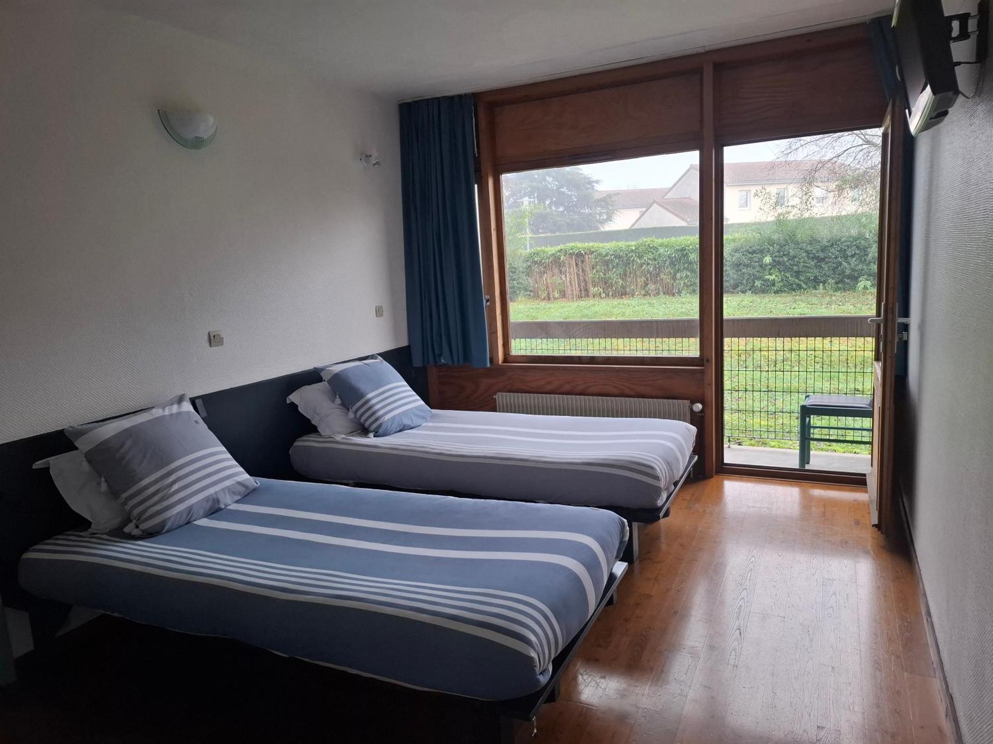 Hotel Restaurant Cirius Montrond-les-Bains Zewnętrze zdjęcie