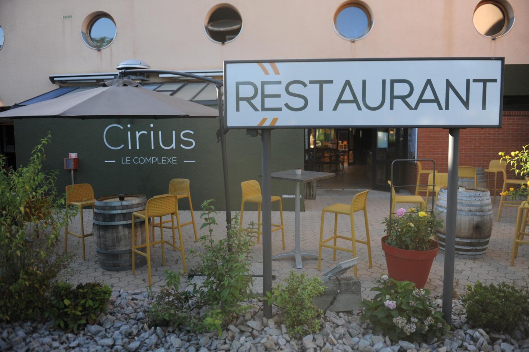Hotel Restaurant Cirius Montrond-les-Bains Zewnętrze zdjęcie