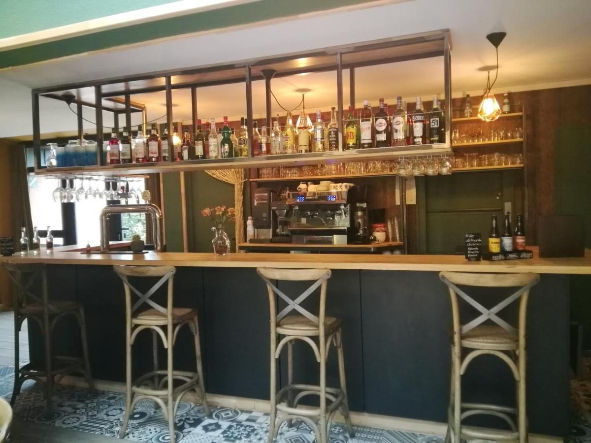 Hotel Restaurant Cirius Montrond-les-Bains Zewnętrze zdjęcie